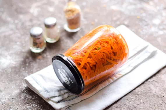 салат из моркови на зиму рецепт фото 6